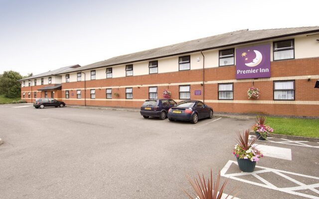 Premier Inn Coventry East M6 J2 Hotel