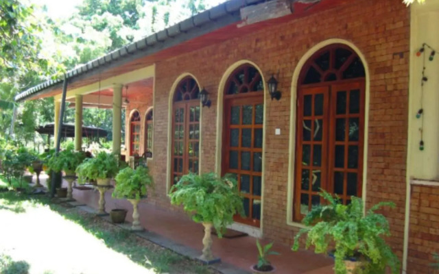 Elephant Camp Guest House