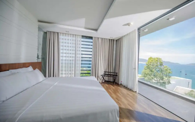 The Ocean Front Villa Nha Trang Abogo