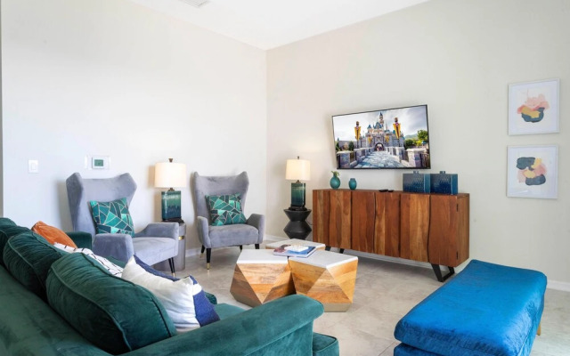 3180 PC - 402 - Storey Lake