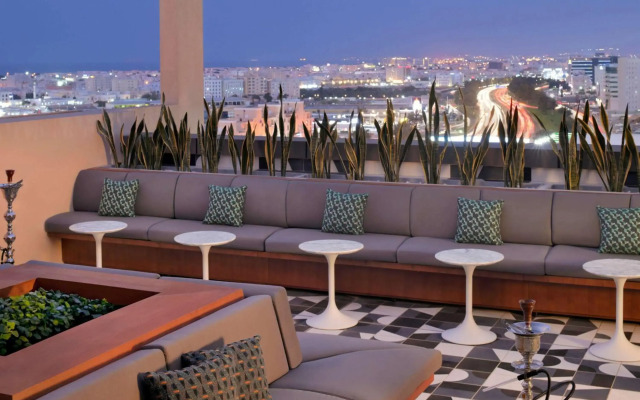 Mövenpick Hotel And Hotel Apartments Ghala Muscat