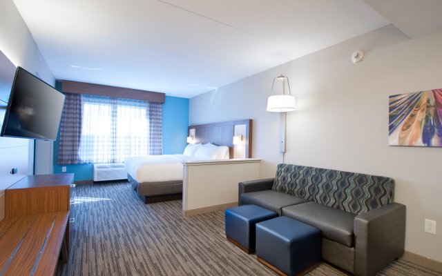Holiday Inn Express Quantico - Stafford, an IHG Hotel