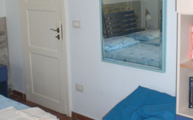 Casadelia
