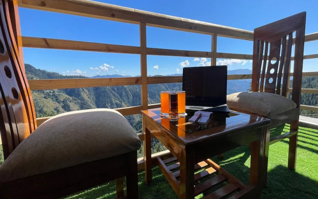 Mont Kufri Resort