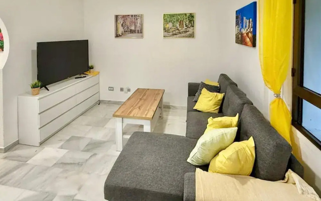 Pleasant Apartment With Shared Pool