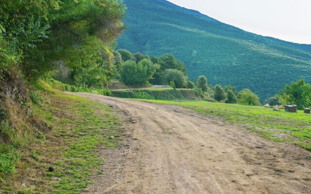 Picturesque Cottage in Montseny With Swimming Pool