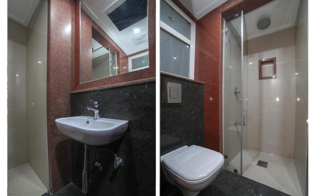 Silver Apartments by OYO Rooms