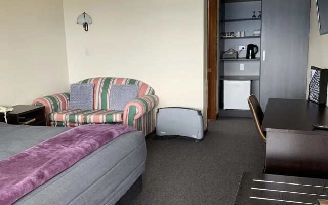 Te Anau Manapouri Lake Hotel