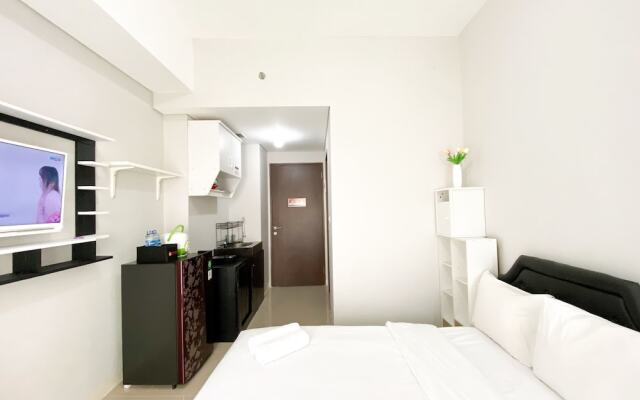 Cozy Stay Studio Transpark Juanda Bekasi Timur Apartment