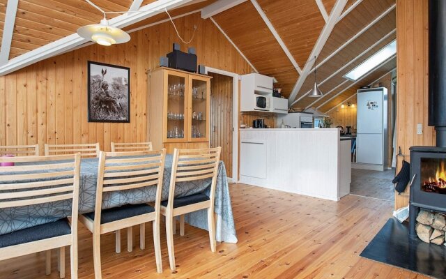 6 Person Holiday Home in Store Fuglede