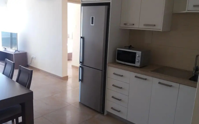 Sandy Beach Apartment 15