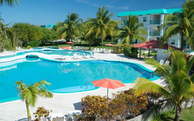 Best Western Grand Baymen Gardens