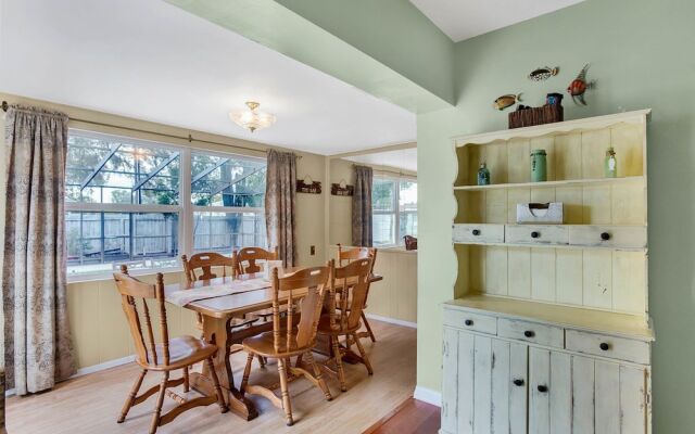 1505 Citrus Street Home by RedAwning