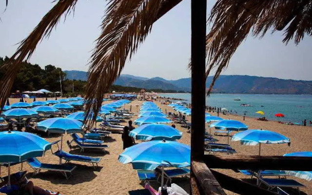 Tindari Resort & Marina Beach