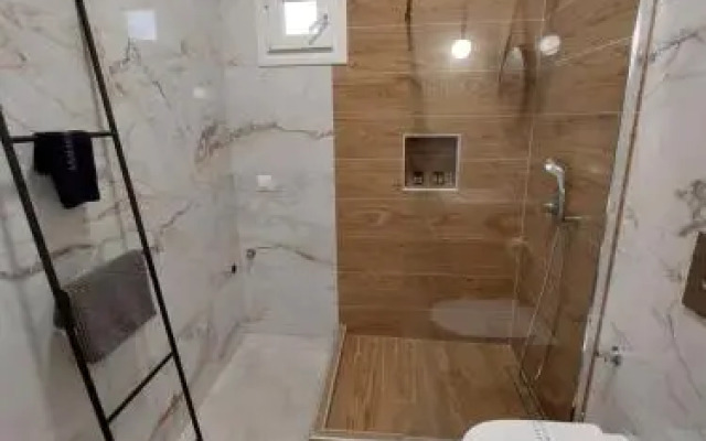 Electra Villa & Studios