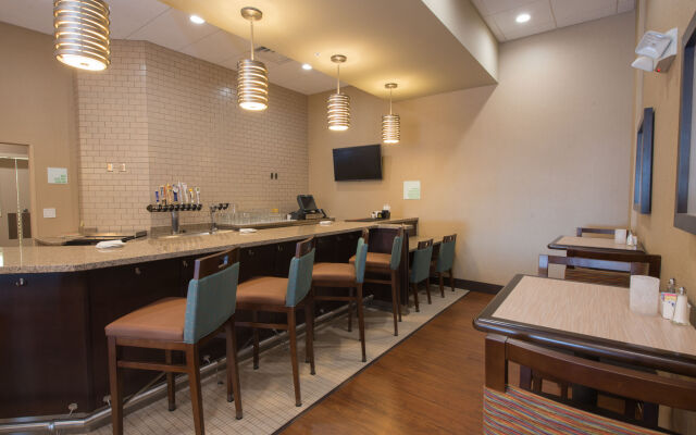 Holiday Inn Bismarck by IHG