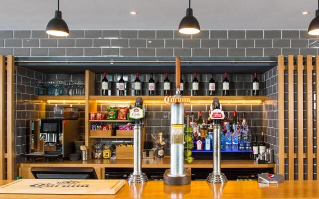 Holiday Inn Express Edinburgh City West by IHG