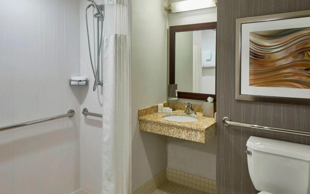 Courtyard by Marriott Albany Thruway