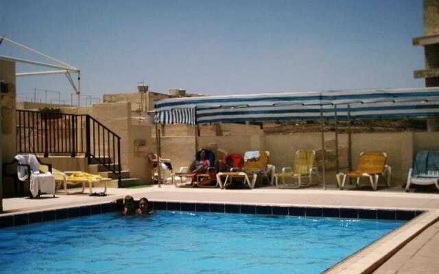 Mediterranea Hotel & Suites