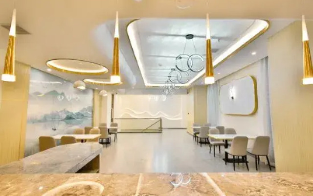 Yishan Peninsula Hotel (Shenyang International Convention and Exhibition Center)
