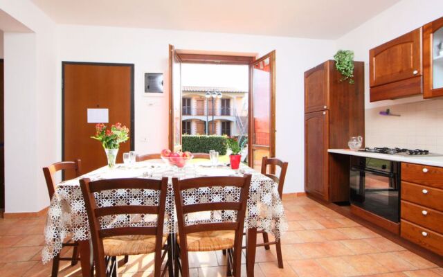 House Oak Pitigliano 13611