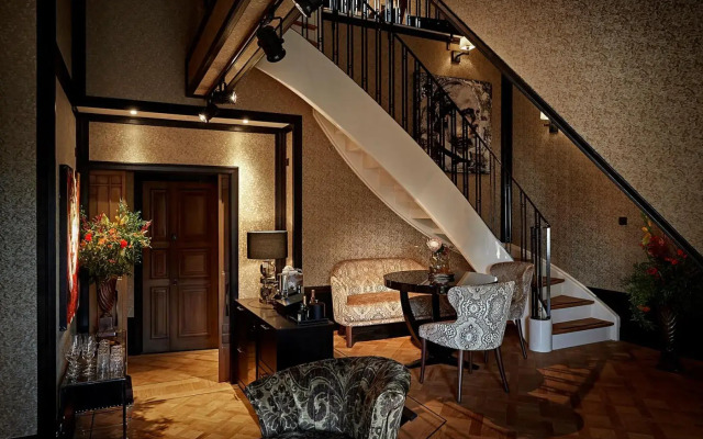 Hotel TwentySeven