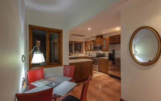 Whytecliff Park place near ocean