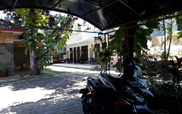 Manuh Guest House