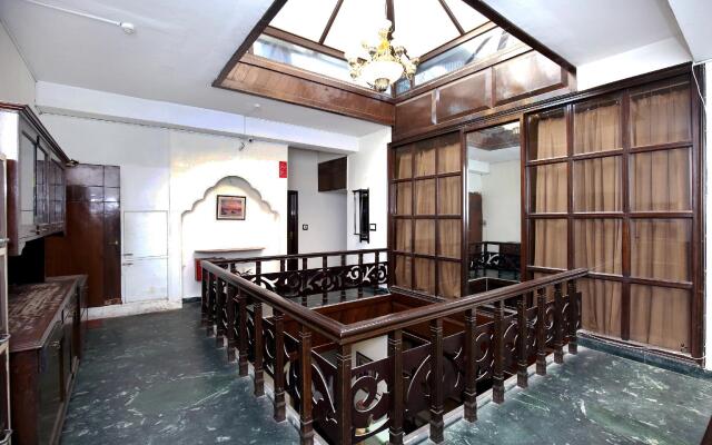 OYO 3987 Hotel Multitech