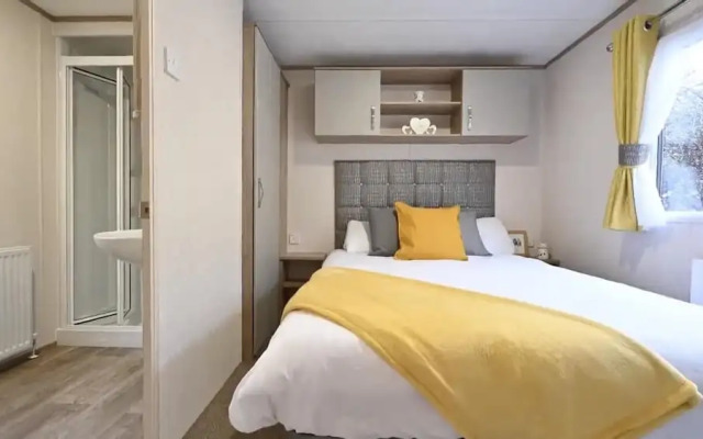 Fantastic Family 3-bed Static Caravan Cooper bea