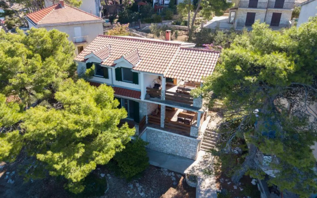 Apartments by the sea Stomorska, Solta - 5190