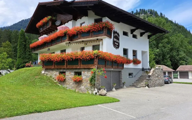 Hotel garni Landhaus Bürtlmair