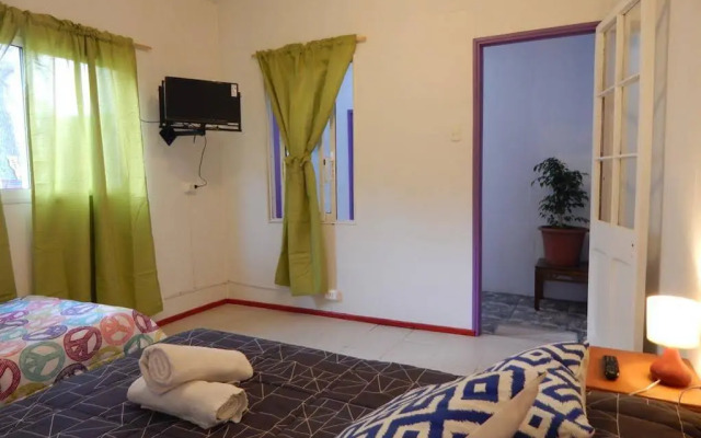 Street Garden Hostel