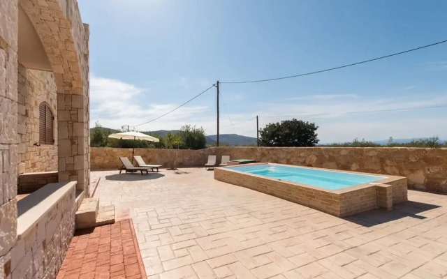 Ydria Villa A With Pool