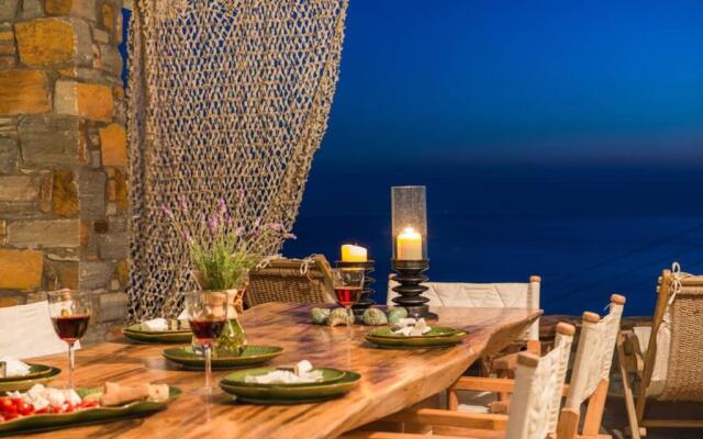 VILLA BEAUTIFIS in Kea, 4BDR/7prs, pool, seaview