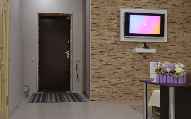 Townhouse Park & House