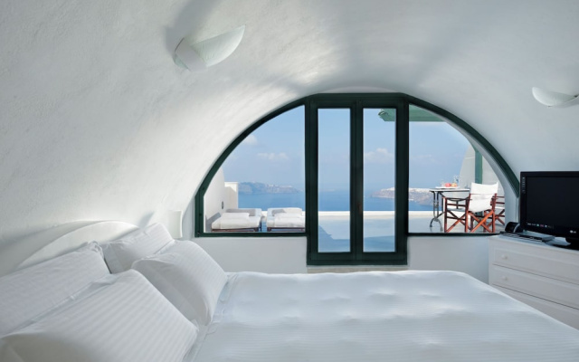 Anastasis Apartments and Spa