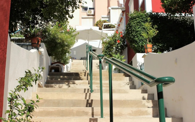 Alges Village 4 by Lisbon-Coast vacation