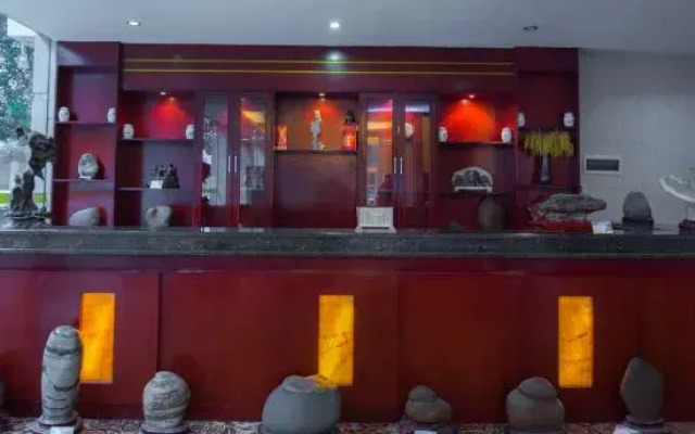 Mengzi NuoYun Hotel