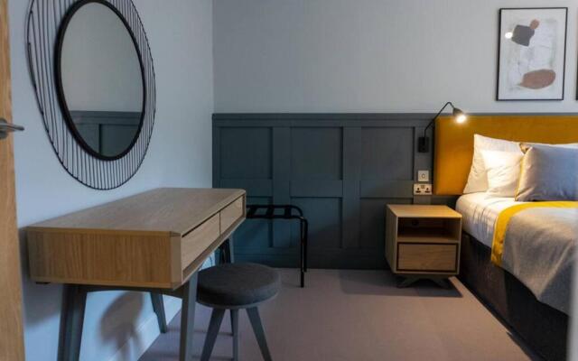 9 Argyle Square - Stylish 2 Bedroom Apartment