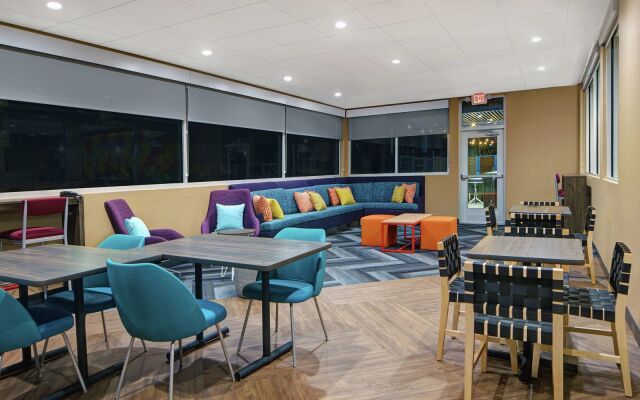 Tru by Hilton Austin Airport, TX