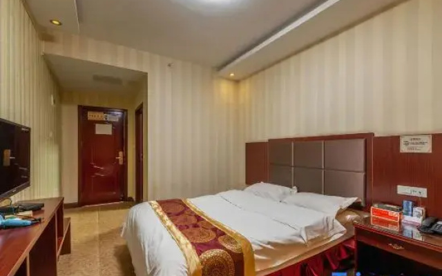 Xiping Holiday Express Hotel