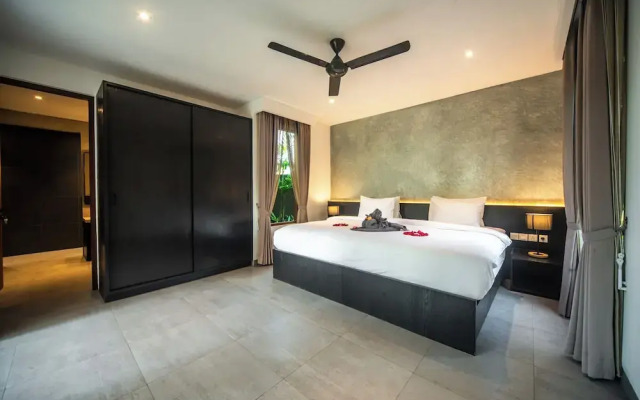 Luxury 4 Bedroom Bella Vista Villa