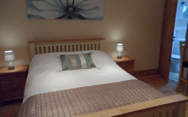 The Stables- Deer Park Farm