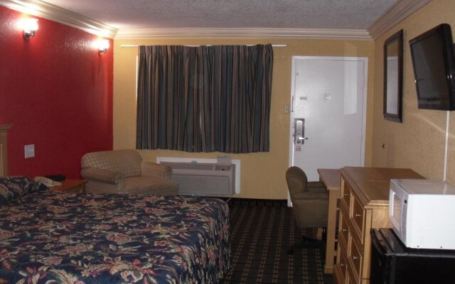 OYO Hotel Crowley LA I-10