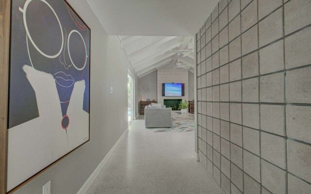 Majestic Coastal Escape