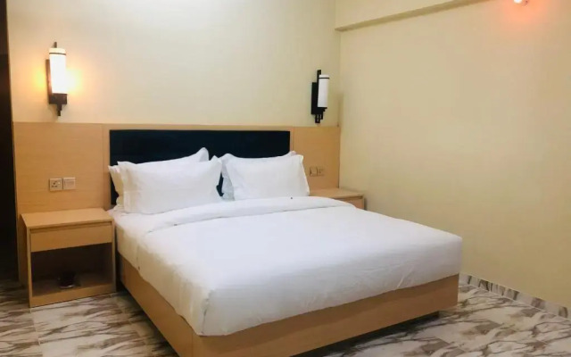 Season Inn Hotel