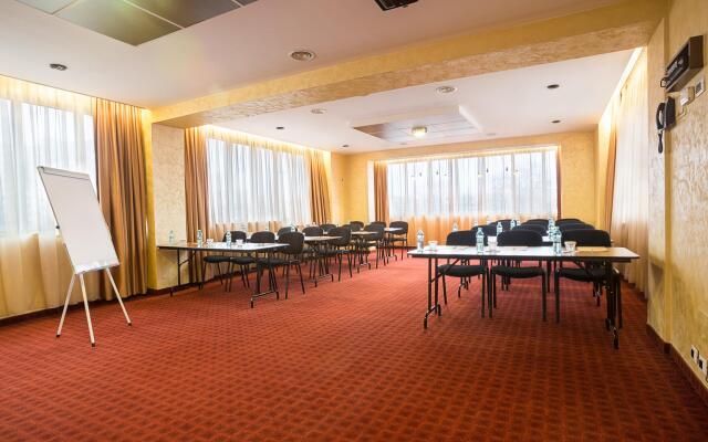 Inter Business Bucharest Hotel