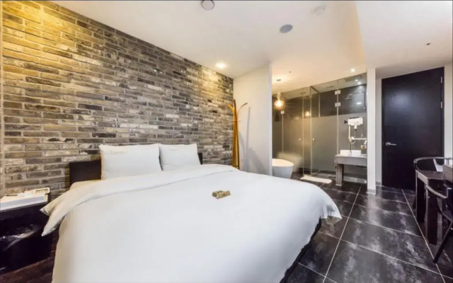 Gangnam Campus Hotel