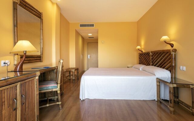 Отель Moon Dreams Roquetas